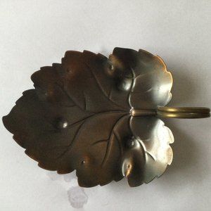 Small leaf plate ashtray home decor copper metal leaf shape finger loop handle